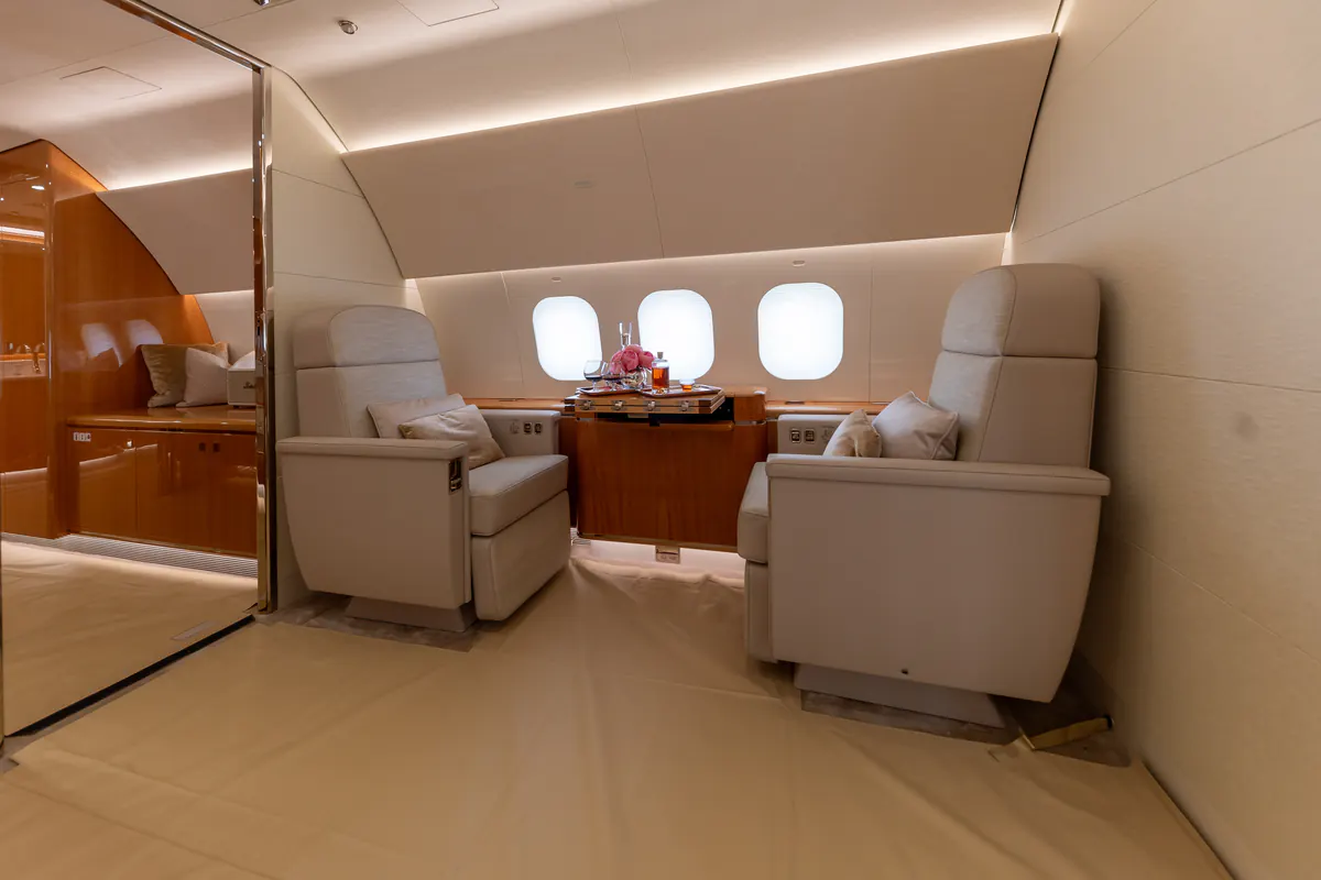 Airbus ACJ319 · cabin