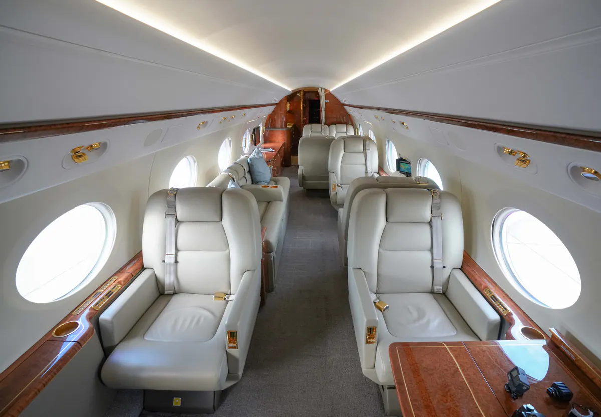 Gulfstream G450 · cabine